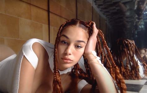 Listen to Jorja Smith's stripped-back new single, 'Addicted'