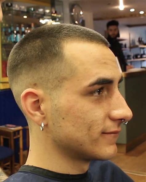 The top hair are thick and long and pushed to the side to add more. 67 HD Number 3 Haircut Fade - Haircut Trends