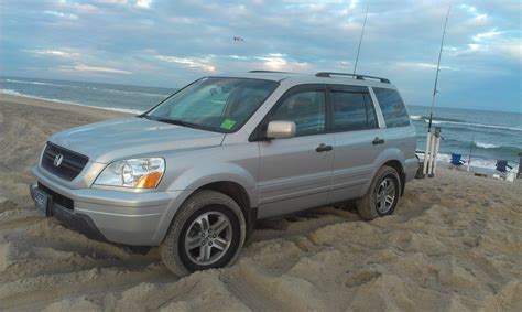 Can Honda Pilot drive in sand? 2