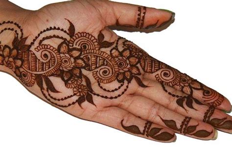 Tutorial henna simple sangat mudah diikuti, cocok untuk pemula. Kumpulan Gambar Lukisan Henna Simple dan Cantik Untuk Pemula