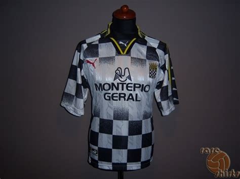 It is the cycling team of boavista futebol clube, one of the most successful portuguese sports club. Boavista Home football shirt 2000 - 2001. Added on 2017-07-13, 19:23