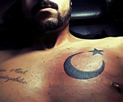 Bu pin'i ve daha fazlasını tattoo hera tarafından oluşturulan dövme modelleri panosunda bulabilirsiniz. Almanya Türklerin Sayfası: Türk bayrağı dövme modelleri ...