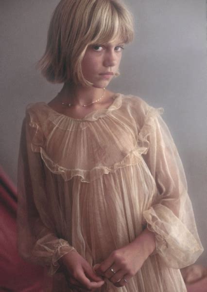 For many years now, flavie flament has been fighting against incest. Los Grandes Fotografos: David Hamilton (1933-2016)