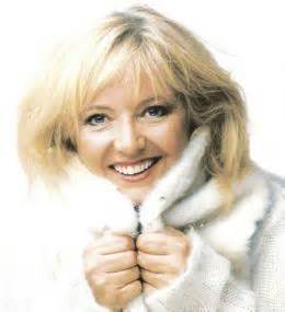 Hanne krogh sundbø (born 24 january 1956) is a norwegian singer and actress from haugesund. Hanne Krough