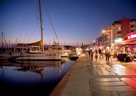 Cap d'agde club 19,483 videos. Le Cap d'Agde - Bars and Nightlife Images - Frompo