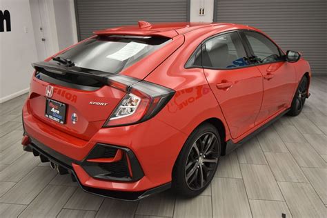 Used 2020 honda civic sport with fwd, keyless entry, fog lights, spoiler, 18 inch wheels, alloy wheels, cloth seats, and. Used 2020 Honda Civic Sport 4dr Hatchback CVT, Stock ...