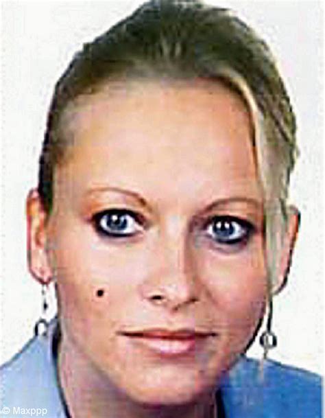 Élodie kulik, employée de banque de 24 ans avait été enlevée, violée, étranglée, puis brûlée en janvier 2002 à tertry, à une vingtaine si la participation de grégory wiart, décédé en 2003 et dont on avait retrouvé l'adn sur la scène du crime en 2012, est indéniable, les deux hommes entendus sur. Elodie Kulik : la compagne de l'un de ses meurtriers en ...