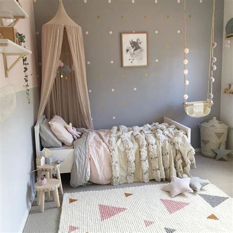 Crafting room became an essential place in the era. 20+ More Girls Bedroom Decor Ideas | The Crafting Nook