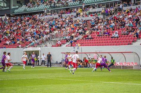 Sk austria klagenfurt, klagenfurt am wörthersee. austria klagenfurt gegen liefering (25 von 51 ...