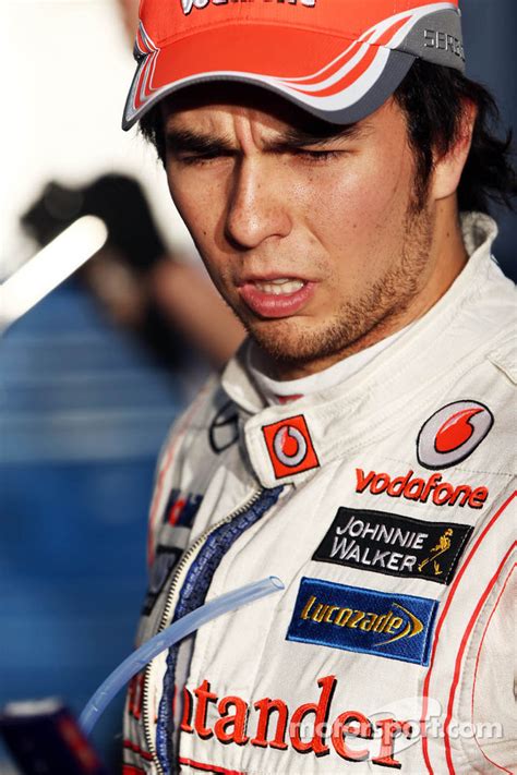 Sergio perez tangles with kimi raikkonen as tempers flare in monaco in 2013. Sergio Pérez, McLaren at Pruebas en Jerez, febrero - F1 Fotos