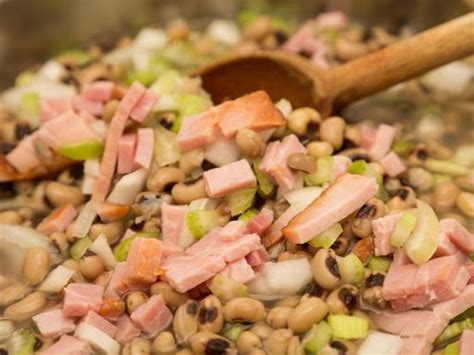 Diabetes is a group of diseases portrayed by high blood sugar levels (glucose in particular) that results from the body's when it comes to food, diabetics should eat lesser carbohydrates, fats, and protein. Black Diabetic Soul Food Recipes : Patti LaBelle's Cajun ...