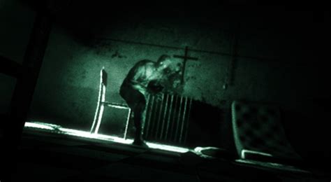 La aventura de un niño acechado por la oscuridad. Outlast 2 Is Coming, Here Are The First Details