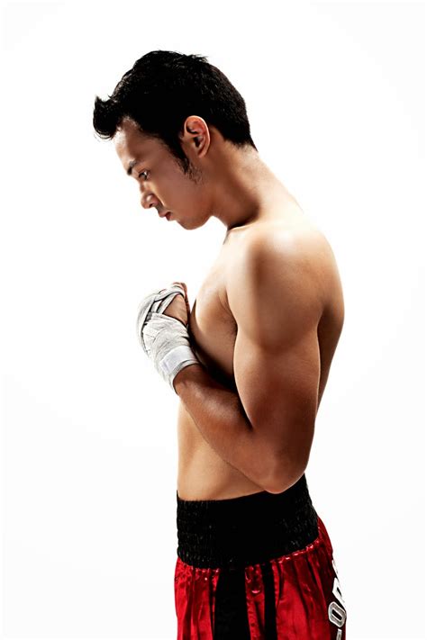 Alwyn uytingco is a filipino actor. TV 5's Beki Boxer Airs Tonight - Kwento Ni Toto