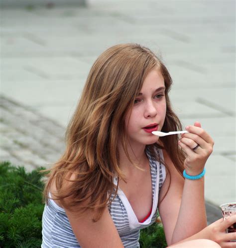 Family creepshots #9 (55 pics, 1 vid) posted by teen lover january 26, 2019. Creep Shots : Creep'n at school is the best #5 ...