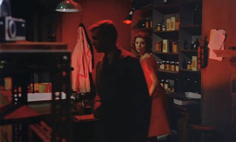 Peeping tom in the dressing room (1905). NickGBrown On Films: Review: Peeping Tom