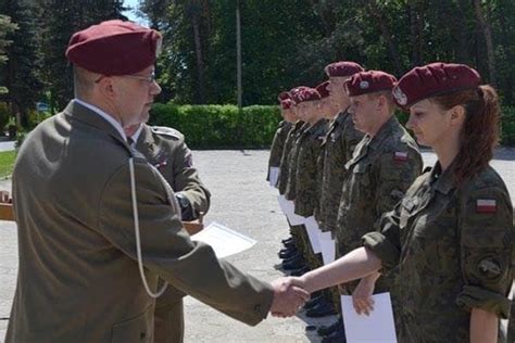 Prace ziemne i uzbrajanie terenu stary bubel. Święto 25 Batalionu Dowodzenia z Tomaszowa Mazowieckiego