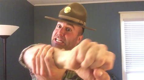 In this video, the drill instructor wife gives us a sense of what it's like for the di to come home to an unsat husband. Angry Drill Sgt Hates Mouth Noises - YouTube
