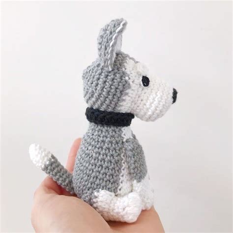 They can easily cost hundreds of dollars and many breeders … november 22, 2018 husky. HUSKY crochet amigurumi with collar, Crochet husky ...