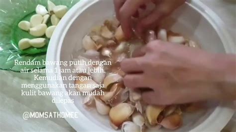 Melansir dari diabetes.co.uk, ternyata bawang putih bisa menjadi pereda penyakit diabetes yang paling efektif jika dikonsumsi dengan cara ini. CARA PRAKTIS MENGUPAS BAWANG PUTIH - YouTube