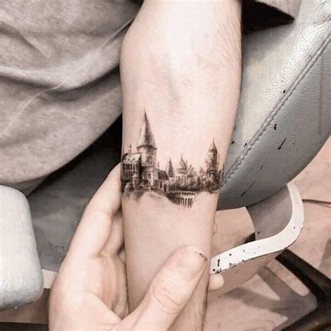 Maybe you would like to learn more about one of these? hogwarts tattoo in 2020 | Hogwarts tattoo, Harry potter ...