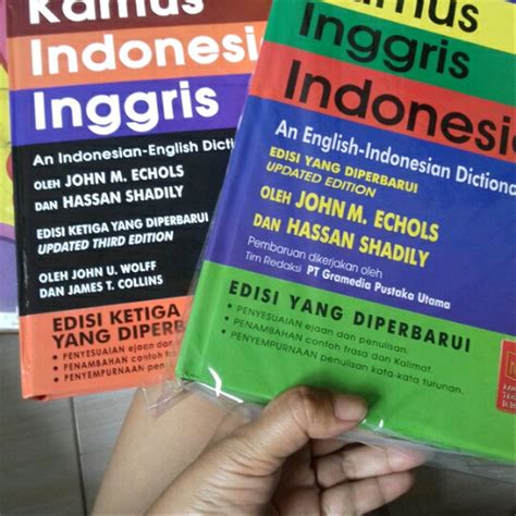Terjemahkan dengan cepat bahasa indonesia ke bahasa inggris dan sebaliknya di sini! Jual PAKET KAMUS BAHASA INGGRIS DAN INDONESIA. JOHN ECHOLS ...