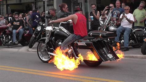 Here's a short video of the activities on main street on sunday. 'Very' Best of Bike Week 2018 (Daytona Beach, FL) - YouTube