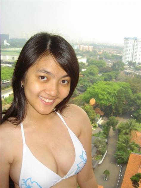 Anak nakal bercinta sama bapak tiri. Share Foto Bugil | Chika Bandung dan Bikini | GP-Bola