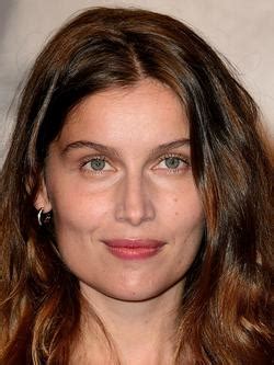 Only the best and interesting amateur photos of young beauties (pages: Laetitia Casta âge : 40 ans