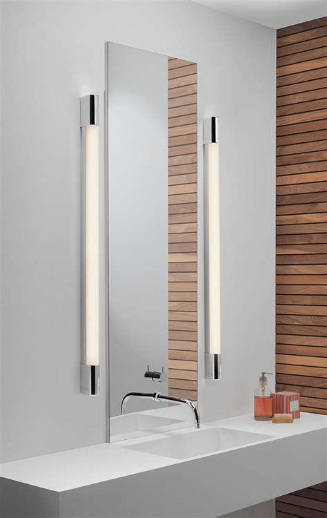 Choose from an extensive collection of vanity lights, traditional bathroom wall lights and modern bathroom wall lights. Oras LED Vanity Light 12W / Cool White