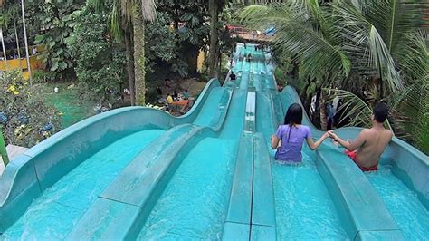 Harap diperhatikan, diikuti, dan dipedulikan yah. Tokosa Water Slide at The Jungle Waterpark - YouTube