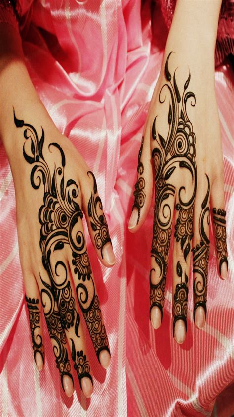 Download all photos and use them even for commercial projects. Mehndi Ki Dejain Photo Zoomphoto / Mehndi Designs Zoom ...