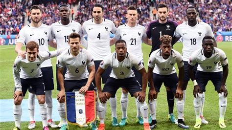 Savesave esercizi di grammatica francese for later. Francia, Hollande attacca i calciatori: «Senza riferimenti ...