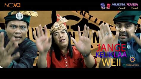 Eddie hamid was famous in the late 80s with his popular song 'segalanya telah berakhir'. Jange Kelik La Wei! Lagu raya kerana Covid-19! Sedih la ...