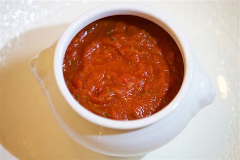 Salsa di pomodoro: ricetta piccante e intensa | Food Blog