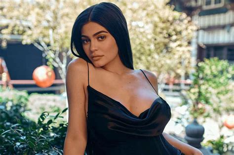 Marketingtracer seo dashboard, created for webmasters and agencies. Kylie Jenner : la folle théorie sur sa grossesse