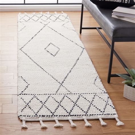 We negotiate with retailers on your behalf to save you money. Rug CSB492A - Casablanca Area Rugs by Safavieh