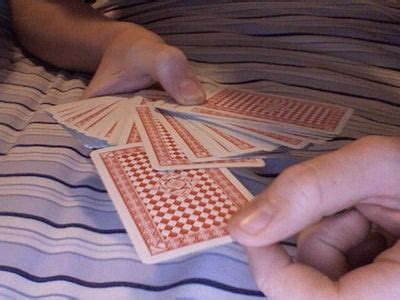 Card readings, fortune telling for parties and events. How to Do a Cool and Simple Card Trick : 4 Steps - Instructables