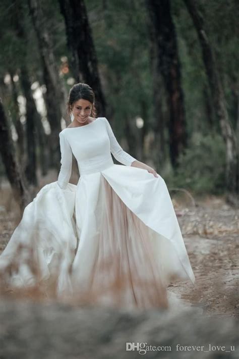 Brautkleider discount gutscheincode 2020 und aktionen, brautkleider discount coupons november für kostenloser versand, brautkleider discount rabattcodes & die besten angebote. Discount 2017 White And Champagne Wedding Dresses A Line ...