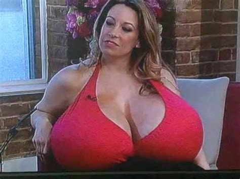 Best boobs in the world. WORLDS BIGGEST BREASTS - YouTube