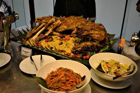 Usah gundah, kami ada sediakan senarai terkini (2019) untuk 35 destinasi buffet yang boleh anda terjah untuk sesi iftar di melaka. Follow Me To Eat La - Malaysian Food Blog: Ramadan Buffet ...