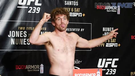 He is now a grappler, mixed martial artist and the former bellator mma welterweight champion, askren is known for his effective wrestling. Ben Askren in no mood for posing after making weight for ...