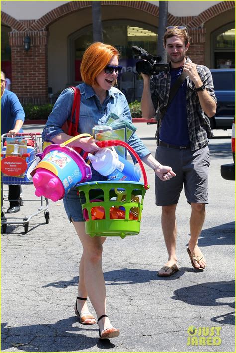 Which probably explains why the beautiful star has glossy looking locks. Alyson Hannigan Debuts New Bright Red & Short Hair!: Photo ...