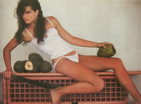 Photo 130 pretty baby brooke shields par garry gross. Gary Gross Pretty Baby / 350mc Bryonyjohnsonphotography ...