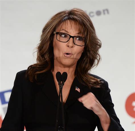 You Will Not Believe How Sarah Palin Learned Her Husband Of 31 Years 