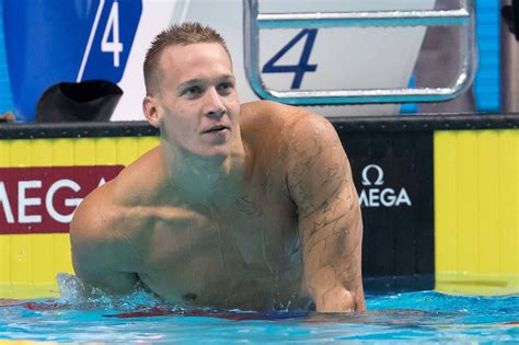 A merican swimmer caeleb dressel finally has an individual olympic gold medal to call his own after winning the 100m freestyle. Caeleb Dressel (American/🇺🇸 Swimmer) | Caeleb dressel, Swimmer