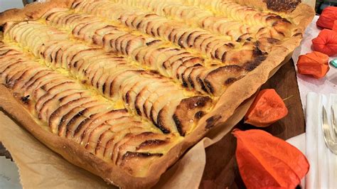 Mit pfeffer, salz und muskat würzen und mit der hälfte vom käse bestreuen. Pin von Marina auf Backen , süß oder deftig in 2020 ...