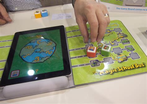 Duet app turns ipad into an external display for your mac. GameChanger Turns iPad into Board Game - HardwareZone.com.my