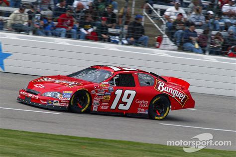 42 chip ganassi racing chevrolet fires up at darlington, it will be 2003 nascar champion matt kenseth behind the wheel. Banquet Car : NASCAR