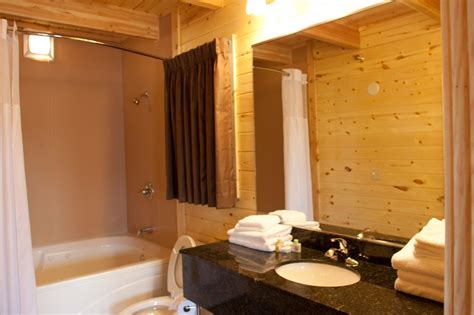 Find everything about mackinaw city cabins and start saving now. Mackinaw City Hotels - Cabins of Mackinaw