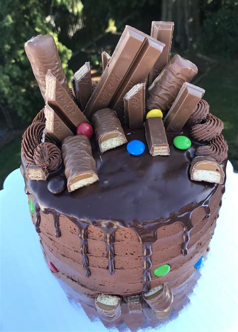 Just imagine the smell in your kitchen when you bake. 5 layer chocolate cake with milk and dark chocolate ...